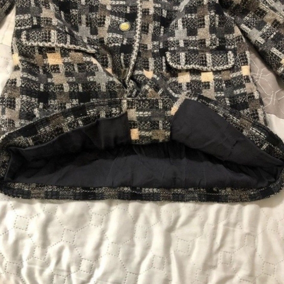 CHANEL Tweed wool jacket - Picture 8 of 11